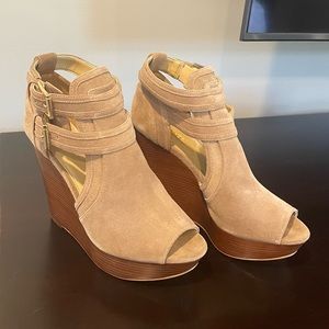 Michael kors suede peep toe wedge, never worn